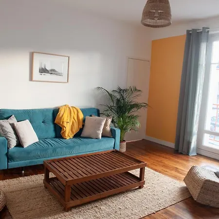 Διαμέρισμα Spacieux Avec Balcon Et Parking Μπρεστ