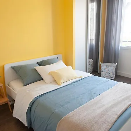 Spacieux Avec Balcon Et Parking *