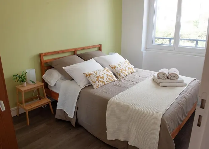 Spacieux Avec Balcon Et Parking Brest