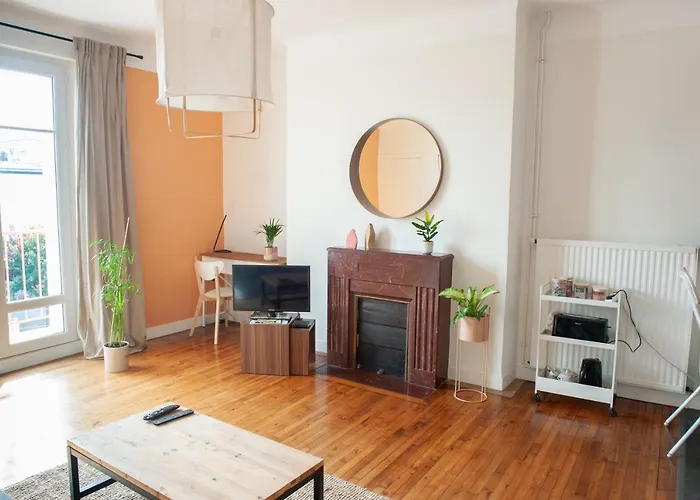 Spacieux Avec Balcon Et Parking Appartement *