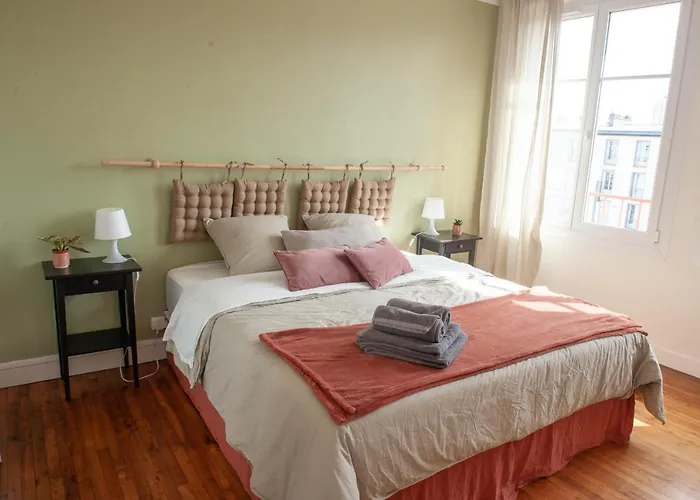 Spacieux Avec Balcon Et Parking Appartement *