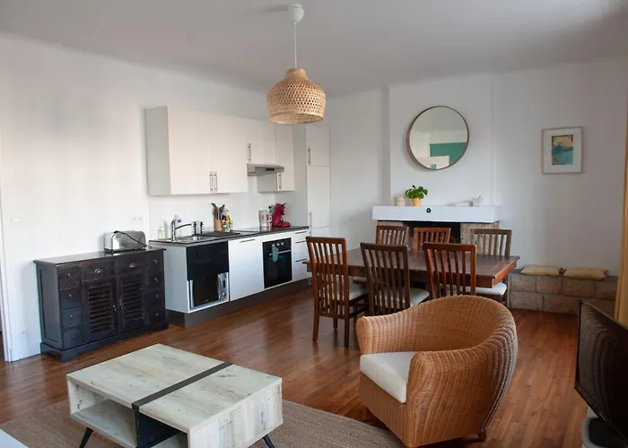 Spacieux Avec Balcon Et Parking Appartement *