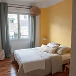 Spacieux Avec Balcon Et Parking *