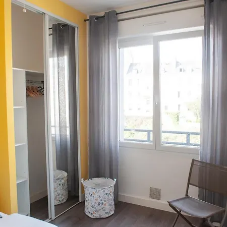 Spacieux Avec Balcon Et Parking Apartment *