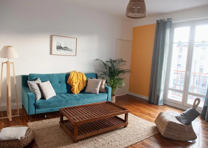 Apartment Spacieux Avec Balcon Et Parking Brest