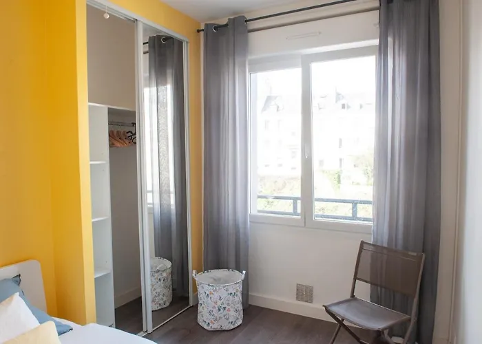 Spacieux Avec Balcon Et Parking Apartment *